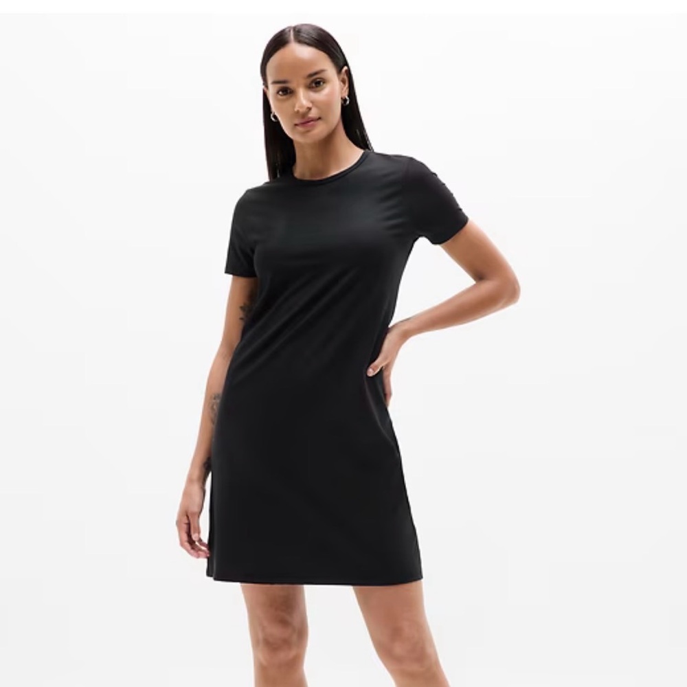 ATHLETA Essential Tee Black Dress Small